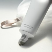 Plamine Washing Foam Глубоко очищающая пенка для лица с фуллереном Plamine Washing Foam Глубоко очищающая пенка для лица с фуллереном