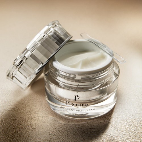 Plamine Emollient Rich Cream Увлажняющий крем для лица с фуллереном, церамидами и коллагеном Plamine Emollient Rich Cream Увлажняющий крем для лица с фуллереном, церамидами и коллагеном