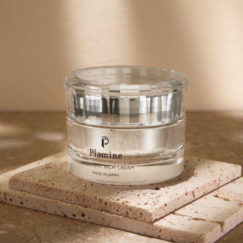Plamine Emollient Rich Cream Увлажняющий крем для лица с фуллереном, церамидами и коллагеном Plamine Emollient Rich Cream Увлажняющий крем для лица с фуллереном, церамидами и коллагеном