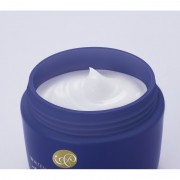 PLACENTA WHITENING CREAM Крем-эссенция с экстрактом плаценты (с отбеливающим эффектом), 55 г PLACENTA WHITENING CREAM Крем-эссенция с экстрактом плаценты (с отбеливающим эффектом), 55 г