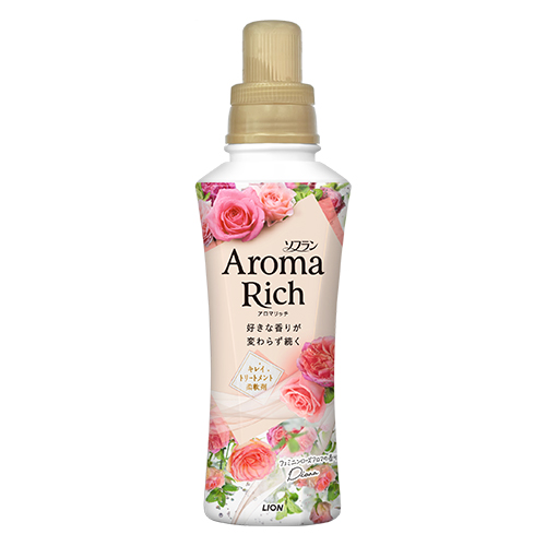 LION Кондиционер для белья с богатым ароматом натуральных масел Aroma Rich Diana, 480 мл