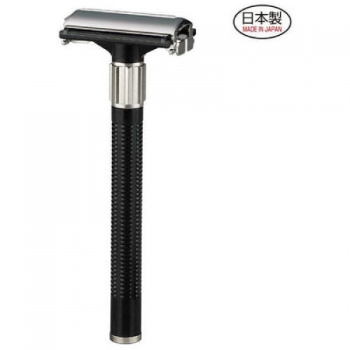 Классический Т-образный станок 'FEATHER SAFETY RAZOR' со сменными двухсторонними лезвиями, ручка + 2 сменных лезвия Классический Т-образный станок 'FEATHER SAFETY RAZOR' со сменными двухсторонними лезвиями, ручка + 2 сменных лезвия