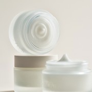 Plonte Интенсивный увлажняющий и восстанавливающий крем для лица с экстрактом хауттюйнии Ulleung Island Heartleaf Moisture Calming Therapy Plonte Интенсивный увлажняющий и восстанавливающий крем для лица с экстрактом хауттюйнии Ulleung Island Heartleaf Moisture Calming Therapy