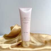 UTP HARISTONE SILK FOAM Шелковая пенка с бакучиолом и витаминами, 120 г UTP HARISTONE SILK FOAM Шелковая пенка с бакучиолом и витаминами, 120 г