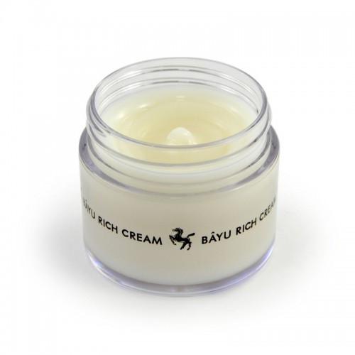 Meishoku Remoist Cream Horse oil Крем для очень сухой кожи лица Meishoku Remoist Cream Horse oil Крем для очень сухой кожи лица