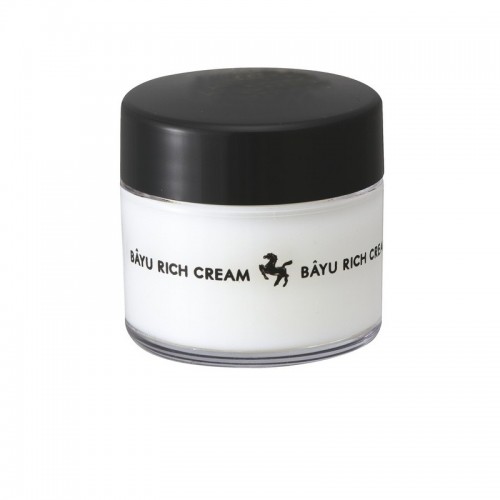 Meishoku Remoist Cream Horse oil Крем для очень сухой кожи лица Meishoku Remoist Cream Horse oil Крем для очень сухой кожи лица