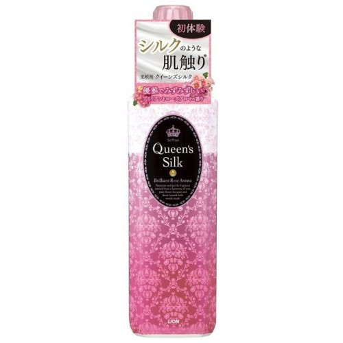 LION Кондиционер для белья с экстрасмягчающим эффектом «Queen's Silk Королевский шёлк» с ароматом «Восхитительная роза» 600 мл