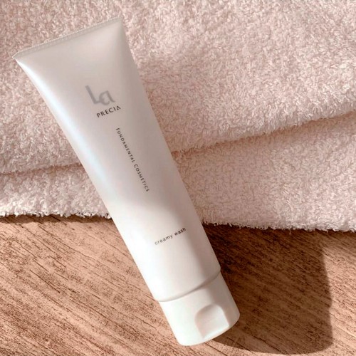 Очищающая плацентарная пенка с морским илом La PRECIA Creamy Wash Очищающая плацентарная пенка с морским илом La PRECIA Creamy Wash