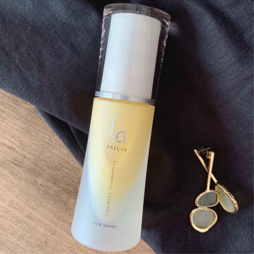 Плацентарный лосьон ультра 3 в 1 La PRECIA Rich Lotion Плацентарный лосьон ультра 3 в 1 La PRECIA Rich Lotion