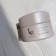 Барьерный крем с липидами плаценты La PRECIA Barrier Cream Барьерный крем с липидами плаценты La PRECIA Barrier Cream
