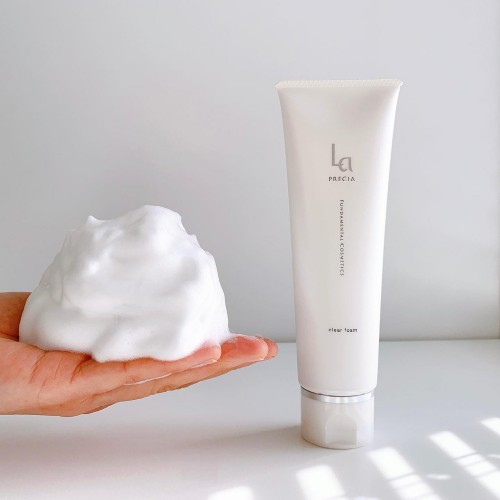 Очищающая энзимная пенка с керамидами La PRECIA Clear Foam Очищающая энзимная пенка с керамидами La PRECIA Clear Foam
