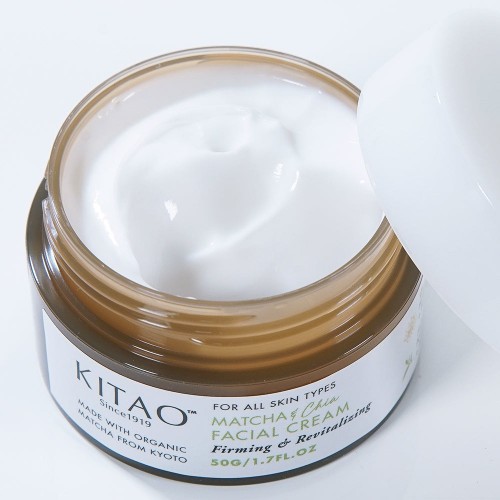 Интенсивный увлажняющий крем для лица KITAO Matcha Facial Cream с экстрактом зелёного чая матча, 50 мл. Интенсивный увлажняющий крем для лица KITAO Matcha Facial Cream с экстрактом зелёного чая матча, 50 мл.