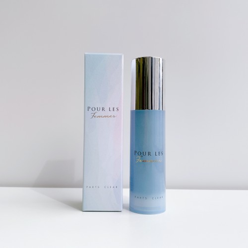 UTP POUR LES Femmes Parts Clear Смягчающий скраб для лица, 50 г UTP POUR LES Femmes Parts Clear Смягчающий скраб для лица, 50 г