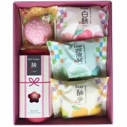 WAGASANE Soap set Набор “Цветы и травы” (25г*2,50г*1,80г*3) WAGASANE Soap set Набор “Цветы и травы” (25г*2,50г*1,80г*3)